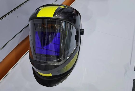 Automatischer Dunkelheitsschweißhelm mit Schweißfackel und leichter Hemisphärischer 4C-Linse