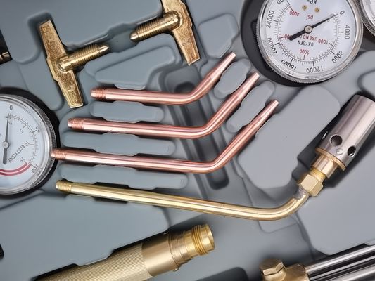 Schweißschneidekit Sauerstoff-Acetylen-Gas-Regulator mit zwei Schläuchen und Schneiddüse