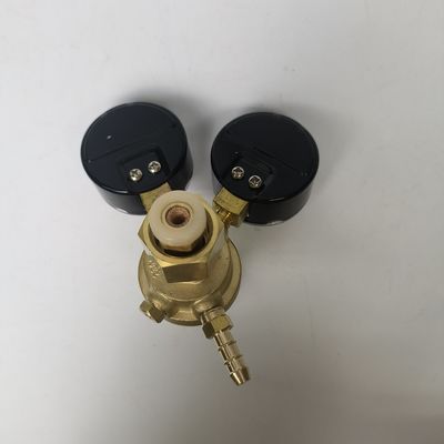 Doppelkopf-Gasregulator zur individuellen Druckreduktion in Industrieanlagen