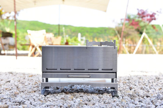 Brushed Edelstahl Portable 304 Feuerstelle Holzkohle Lagerfeuerkocher für den Außengrill